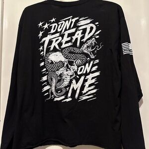 NWOT Howitzer brand Don’t Tread On Me tshirt..